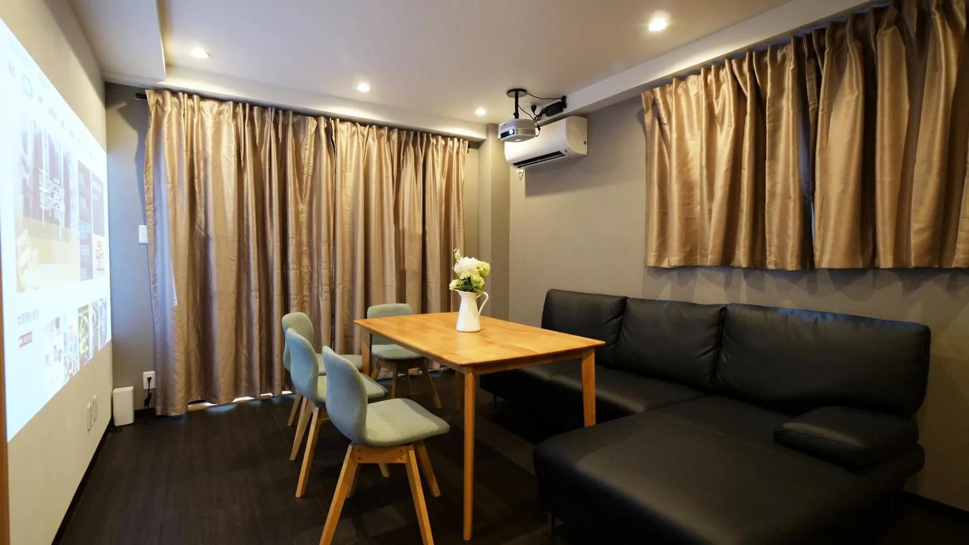 Apartment Charming Guesthouse In The Heart Of Okubo 丶steps To Metro And Convenient Travel! Yos4 Tokyo