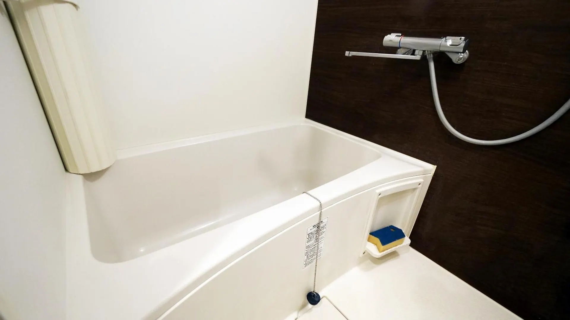 Apartment Charming Guesthouse In The Heart Of Okubo 丶steps To Metro And Convenient Travel! Yos4 Tokyo